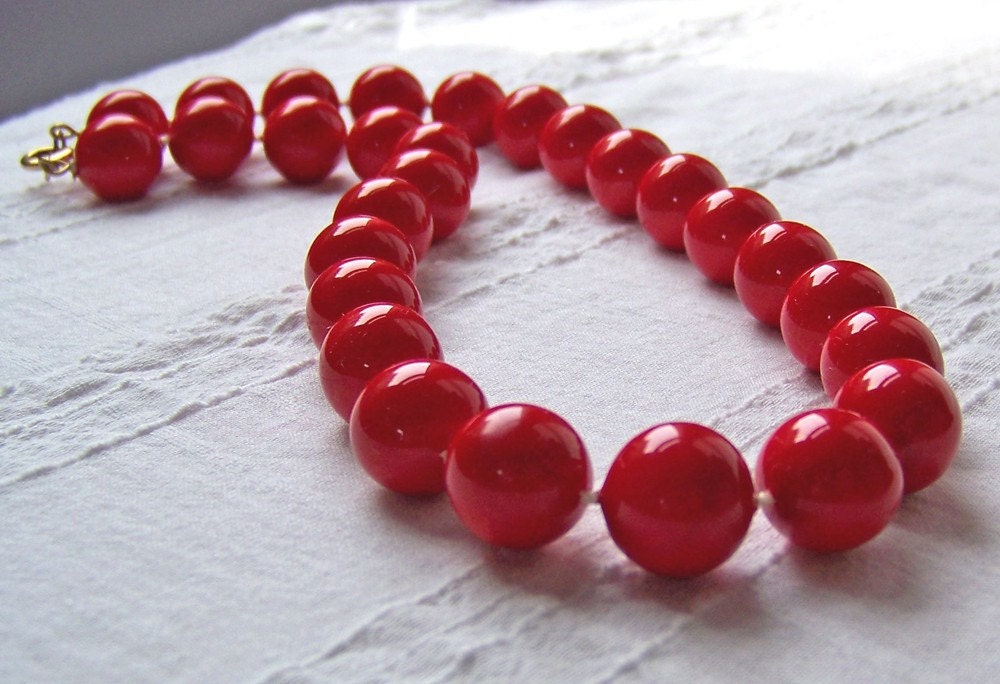  Necklace on Vintage Red Beaded Necklace By Echoesofstars On Etsy