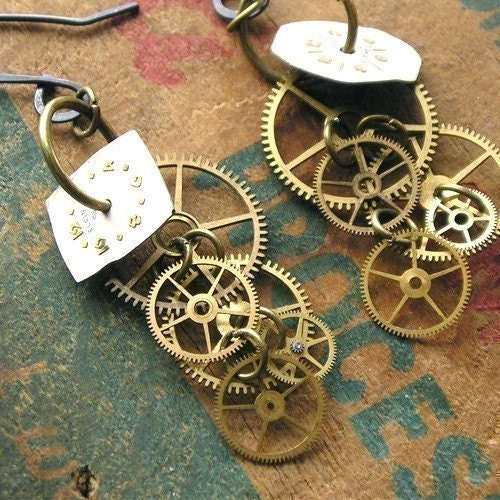 Steampunk Earrings - Gears and Years - Gears and Cogs - Dangly and Sexy