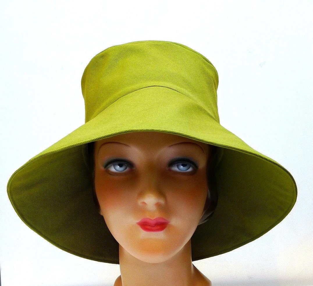Retro Sun Hat in Cilantro Canvas - Made to Order in Your Size