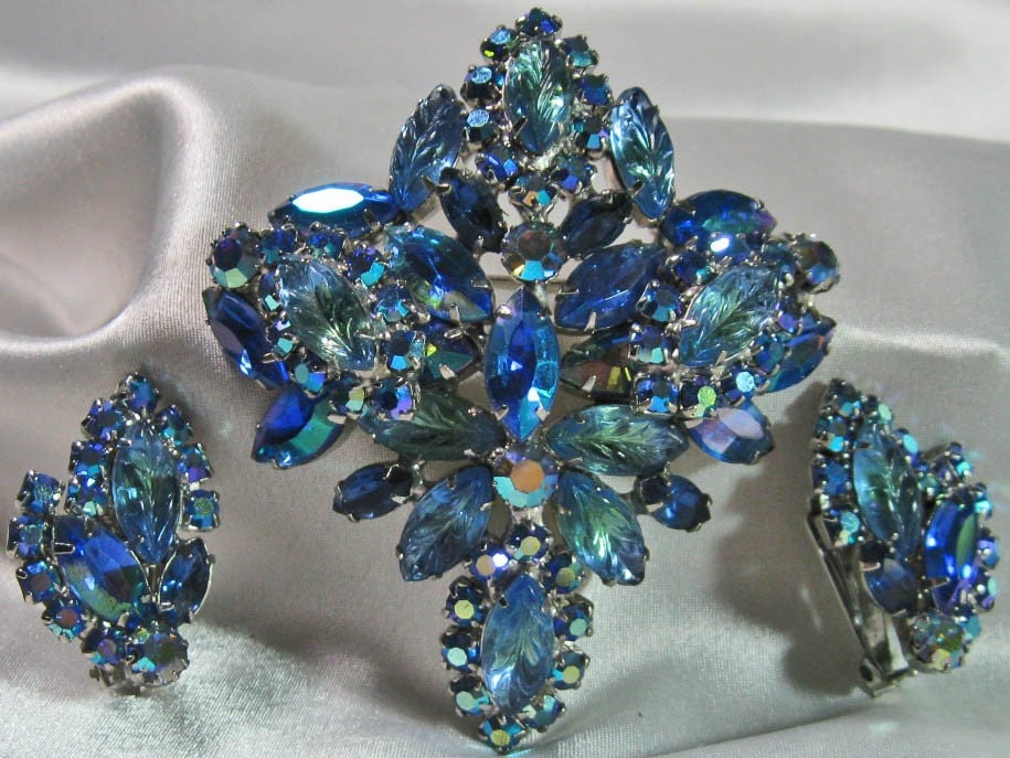 Vintage Rhinestone Brooch and Earrings Designer