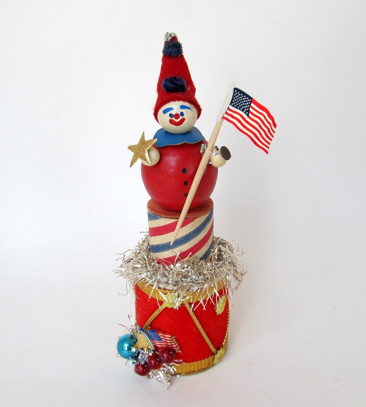Vintage Patriotic July 4th Decoration Wood Beads Vintage Flag Clown