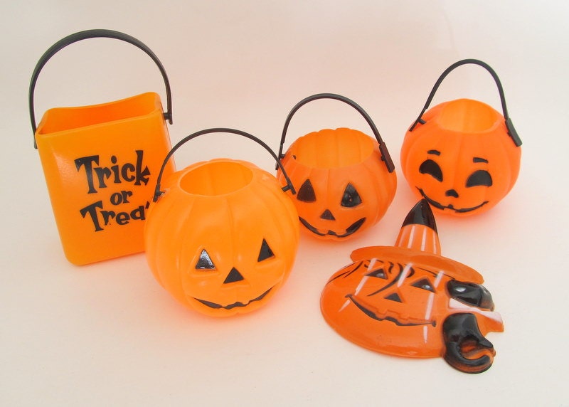 Items similar to Vintage Halloween Plastic Pumpkin Containers on Etsy