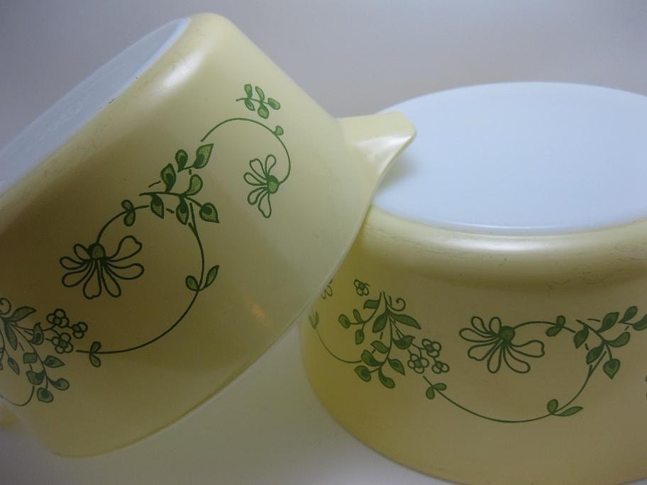 Vintage Cinderella Pyrex Shenandoah Casseroles Set of 2