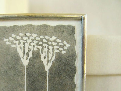 spring sale - botanical grey flower brooch
