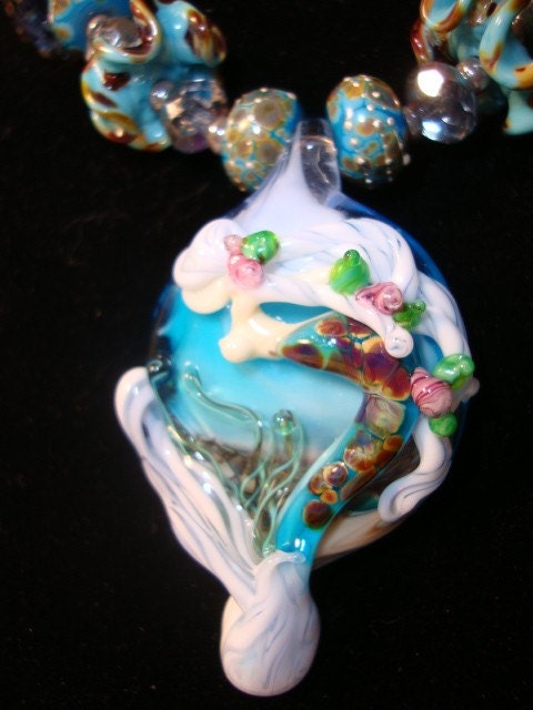 Narla the Ice Mermaid - Necklace
