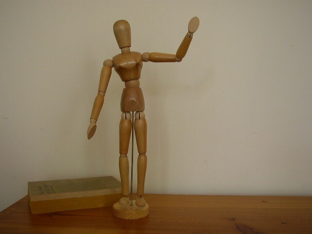 artists wooden mannequin