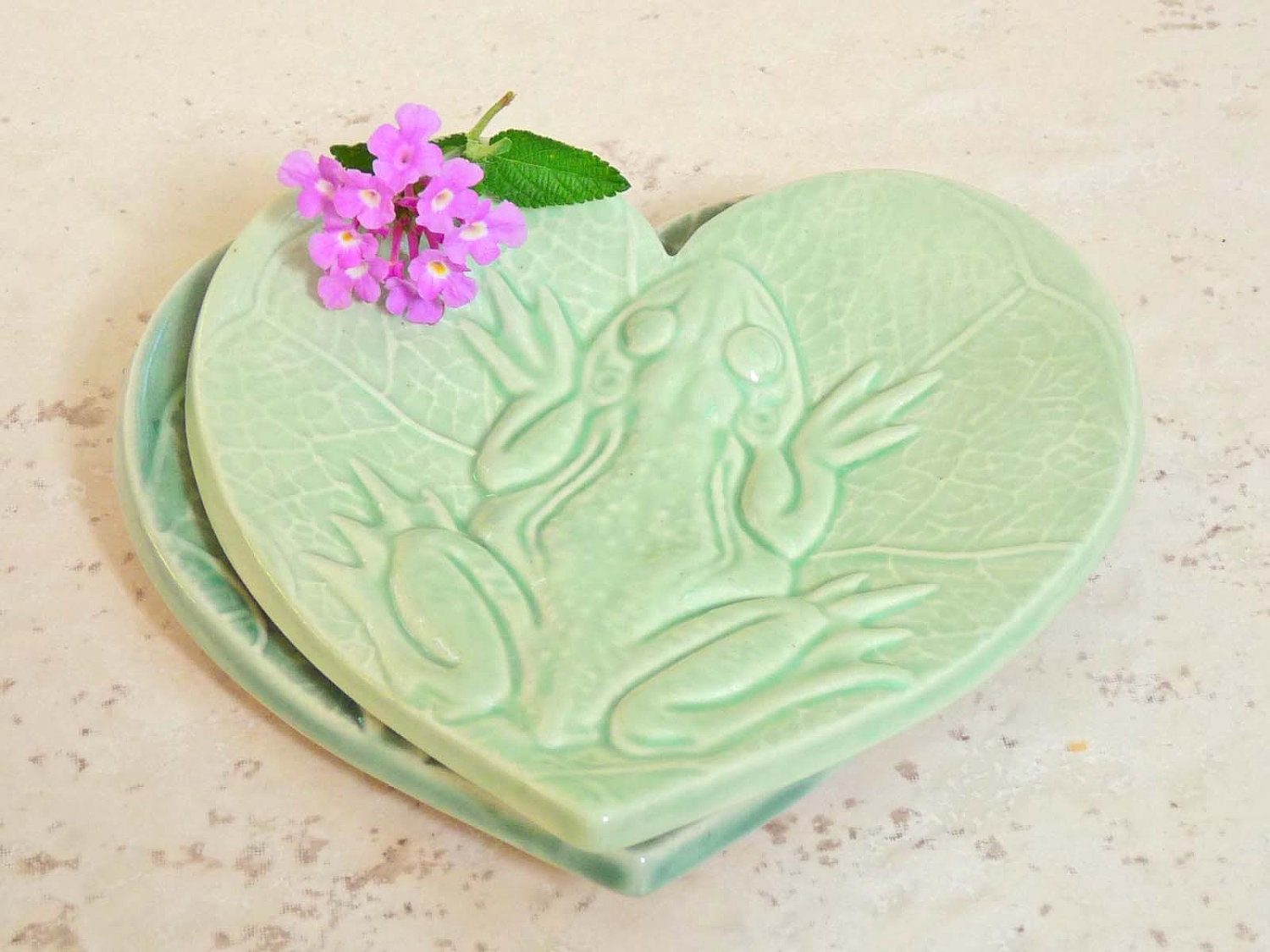 Trinket Dish Toad on a Lily Pad Frog Heart Ring Holder Spring Green Valentine Love Frog Prince