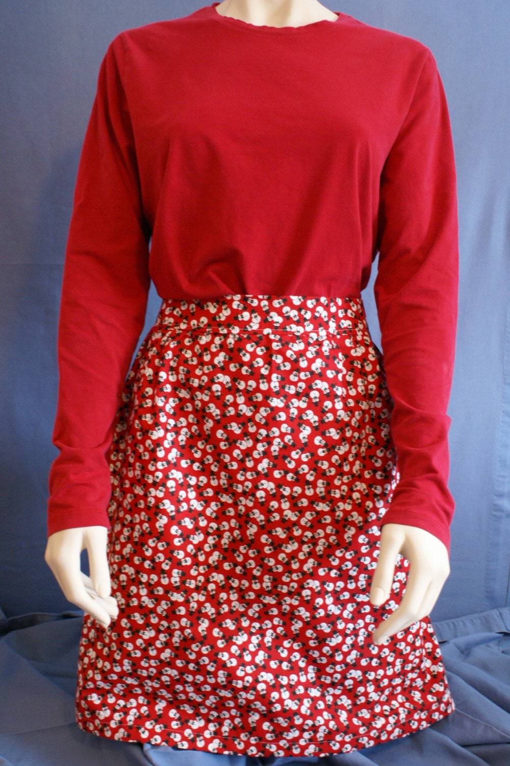 Snowman print half apron
