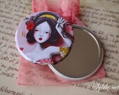 Pocket mirror The flowery winds
