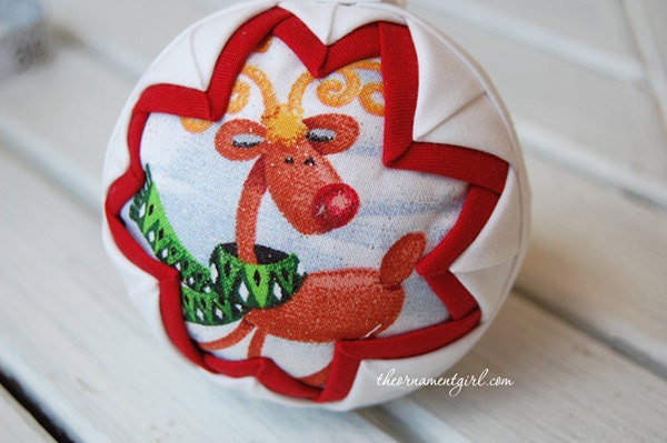 Quilted Ornament pattern - Tutorial - Learn to make a quilted "Snow Globe" ornament