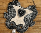 Kiss Kiss Seahorse Necklace