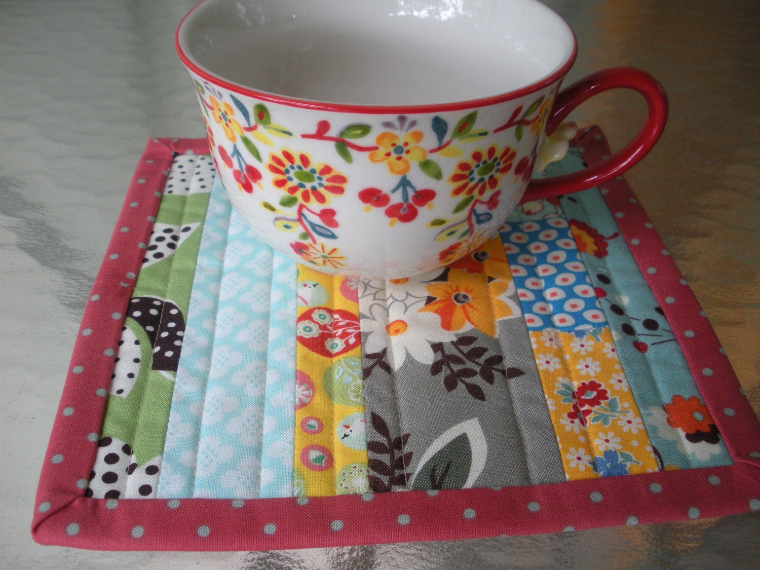 Scrappy Patchwork Mug Snack Rug Mini Quilt Flea Market Fancy