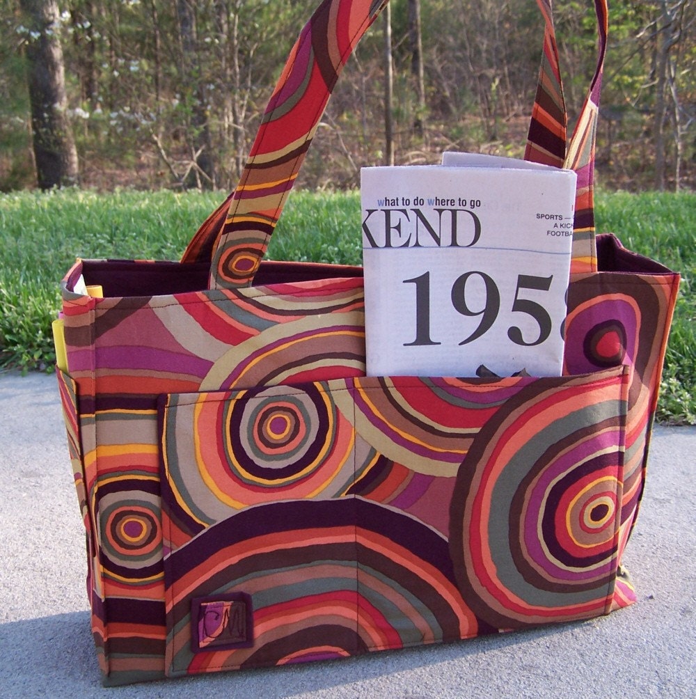 Sewing Pattern pdf - Roomy Reversible OR Zippered tote in 2 sizes