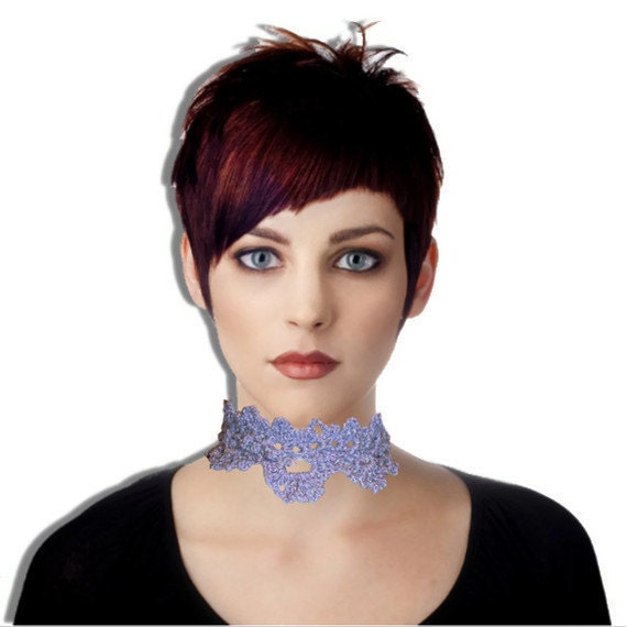 Vintage Style Crocheted Choker in Lavender