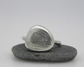 Sandy Cove Pebble Ring