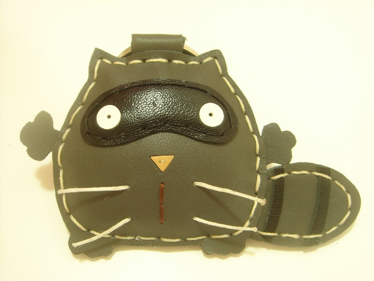 Ronnie the Raccoon Leather Keychain ( Gray )