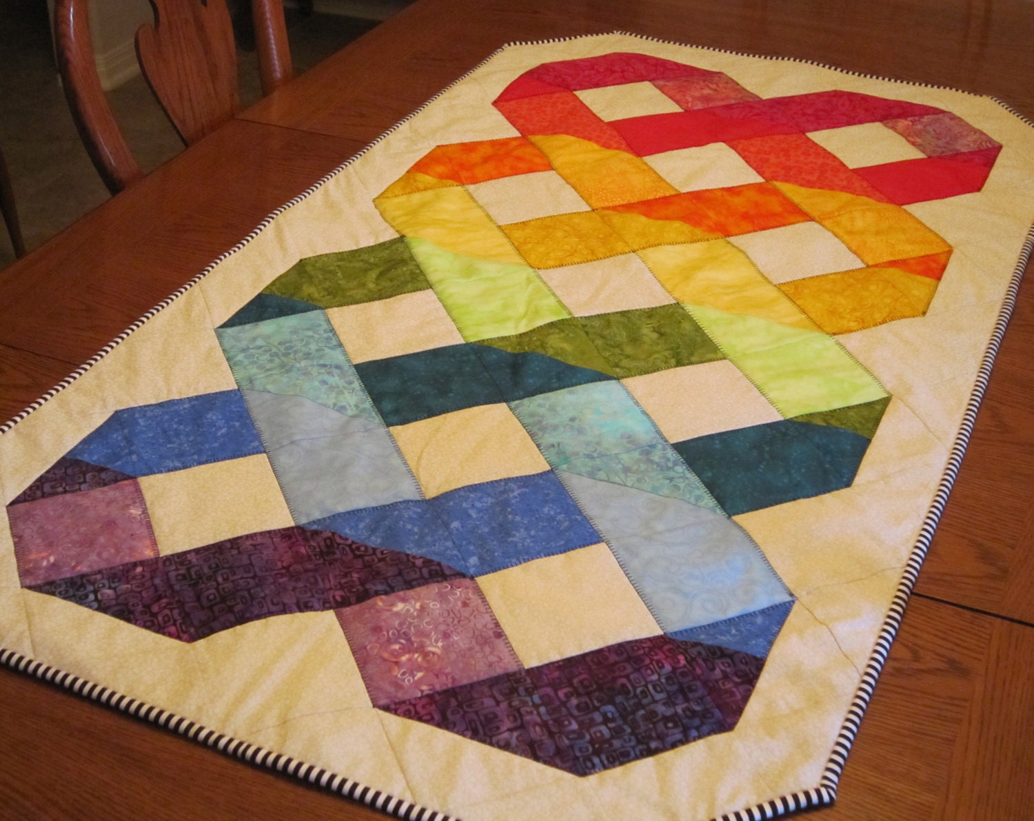 Celtic Table Runner Quilt from Quilts by Elena