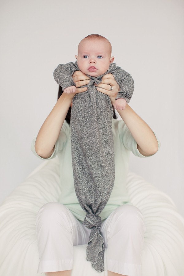 Baby Gift -Knottie baby sleeper- Stone 0-3 months