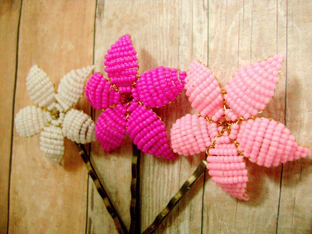 Cupid's Bow Flower Trio - Flower Bobby Pins - Ododo Originals