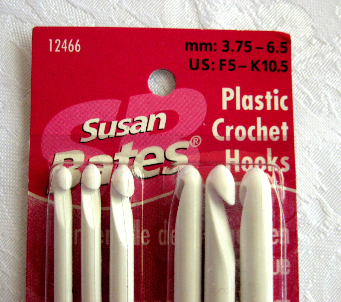 Susan Bates crochet hook set sizes F G H I J K by crochetgal