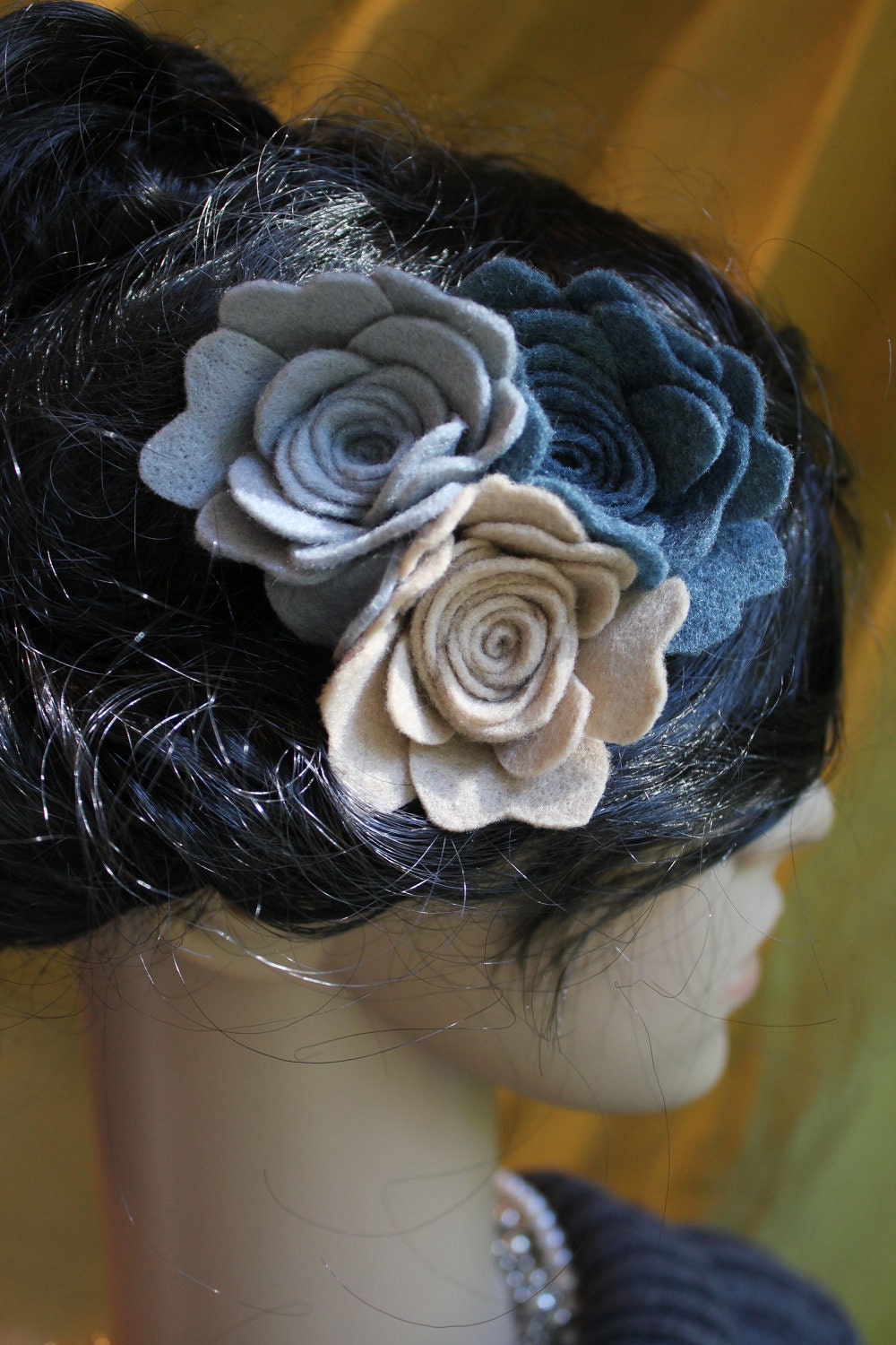 Accessory- Dk Grey-Blue, Lt Grey and beige Felt Rose Trio- comb