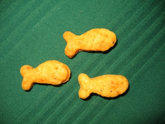 Mini Goldfish Cutter 1 1/2 inch With Handle