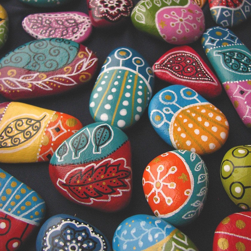 Painted beach pebbles magnets - set of 5 colorful magnets