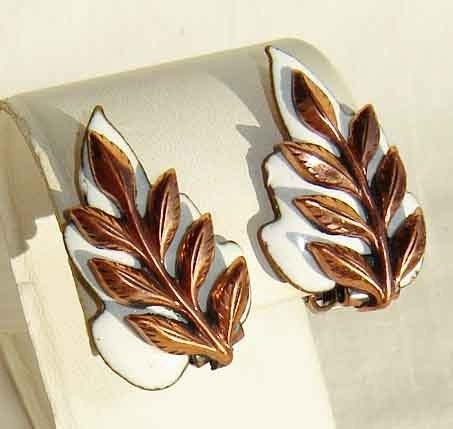 Vintage Mastisse Renoir 50s Earrings Modernist Laurel Copper Enamel Leaf Leaves