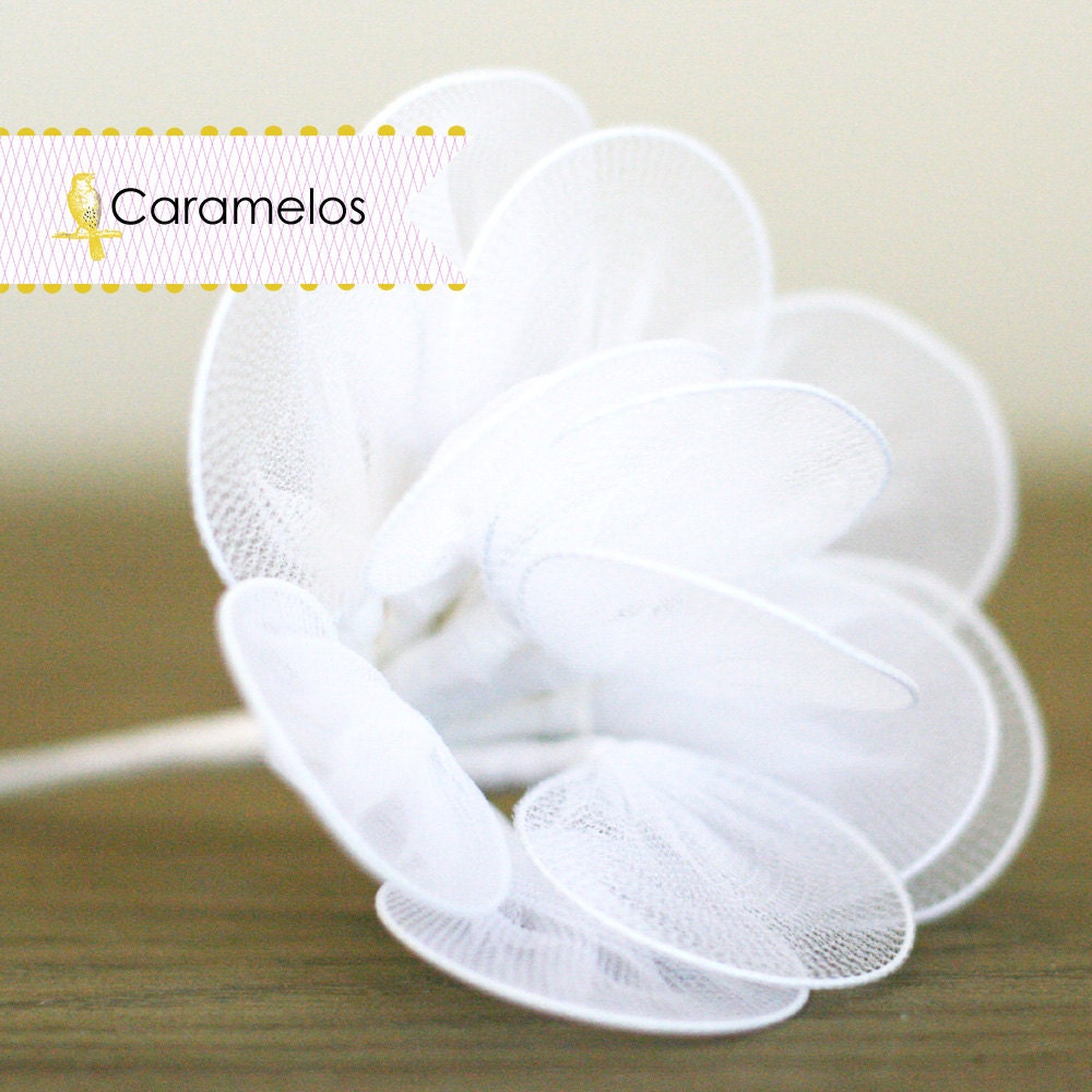 24  White Nylon Netting Millinery Leaves