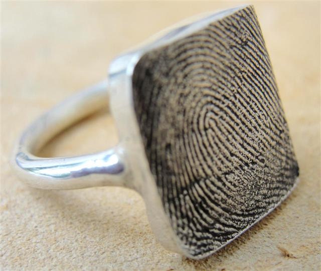 How To Make Silver Thumbprint Jewelry