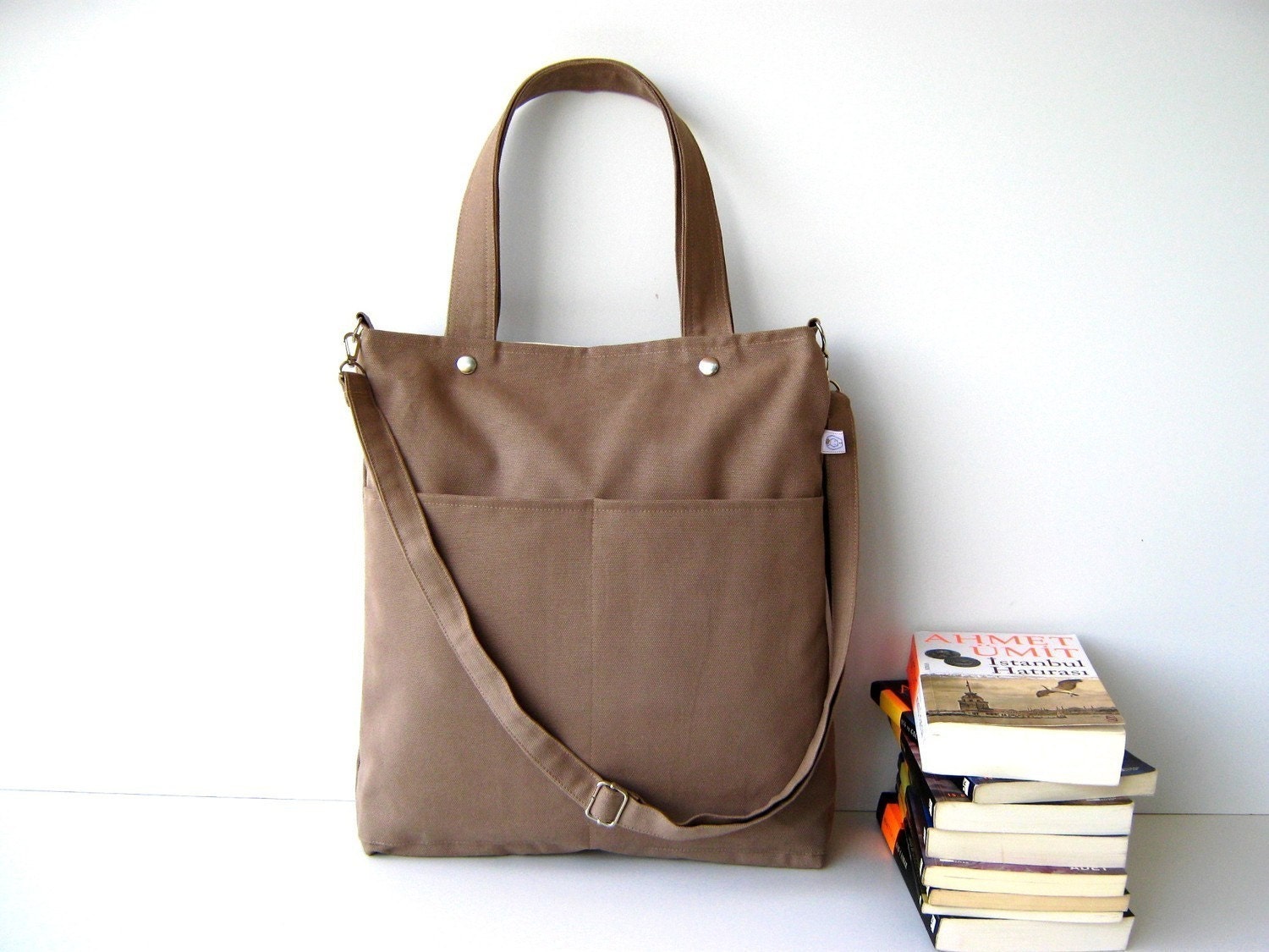 Simply Tote Bag in Light Brown - unisex - multi functional handstiched - handbag - satchel - carry bag - macbook pro - large