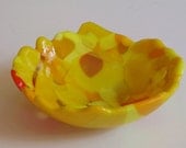 Fused glass bowl - yellow glass