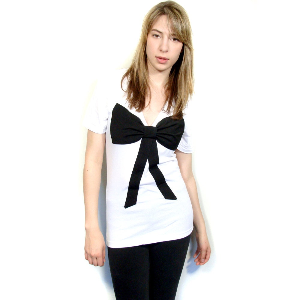 SALE - Bow black & white top shirt Large