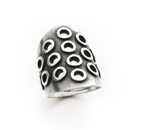 Eyelet ring