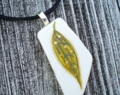 Handpainted Green Leaf Pendant on Beach Shard