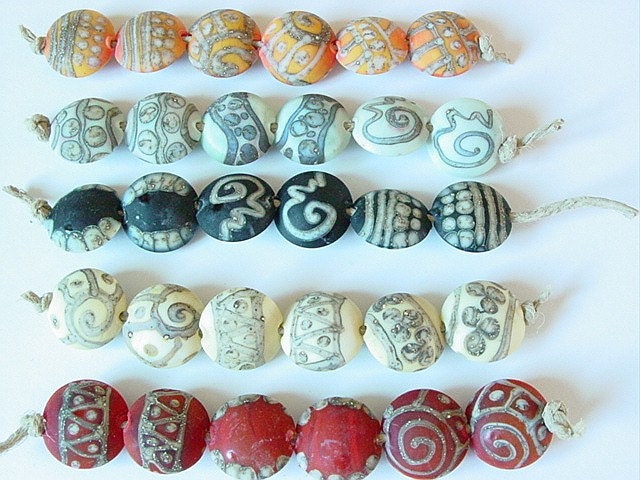 SPECIAL ORDER FOR tls1018 A BEADED GIFT