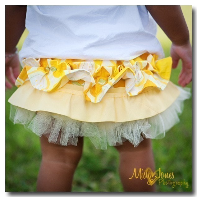 Lemony Ruffle Bottom Bloomers
