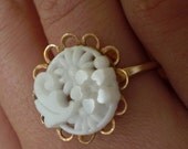Flower Ring vintage white glass floral cab on vintage brass ring super sweet by shesells