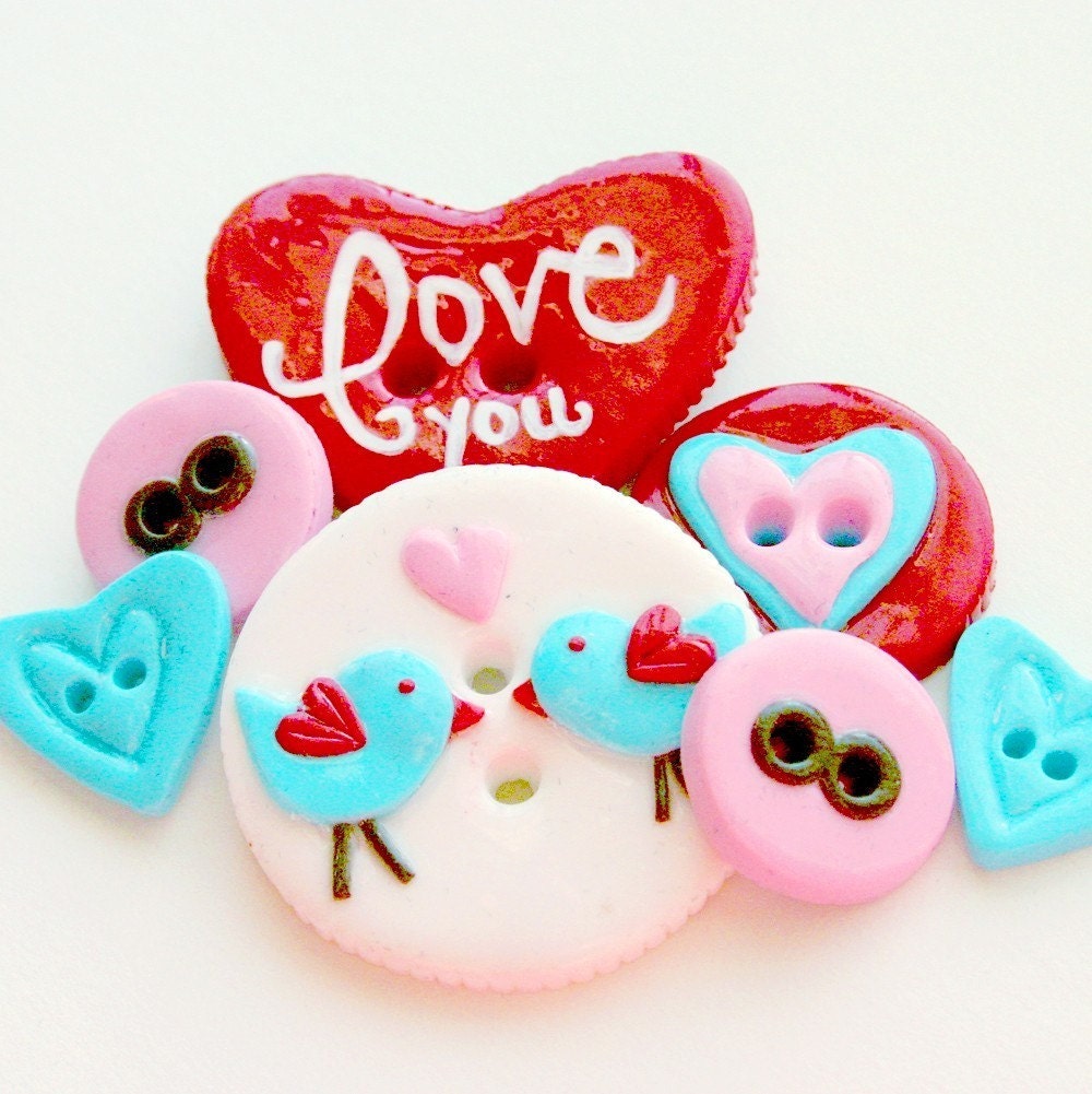 Love Birds (handmade button set of 7)