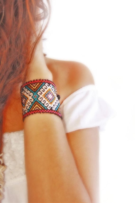 Huichol authentic beaded Bracelet Ethnic Jewelry collection