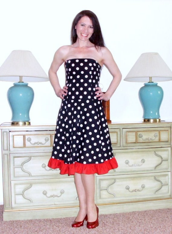 1950s Polka Dot Dress with a Modern Edge - p1xie