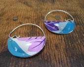 Swingy Pastel Leaf earrings.