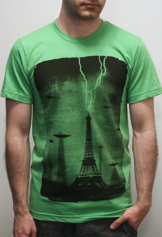 The Invaders - American Apparel Mens t shirt / Unisex t shirt ( UFO t shirt )