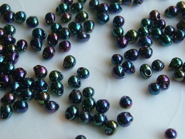 10 grams of Japanese Fringe Beads --  Gunmetal Mixed Blue  Color