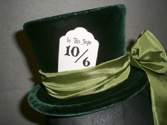 Classic Alice in Wonderland Mad Hatter Mini Top Hat by CarpeNoctem