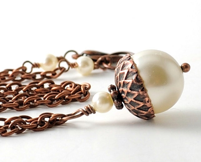 Acorn Necklace with Cream Swarovski Pearls Pendant Necklace . Gift for Gardener Nature Lover .  Acorn Necklace in Antiqued Copper Woodland