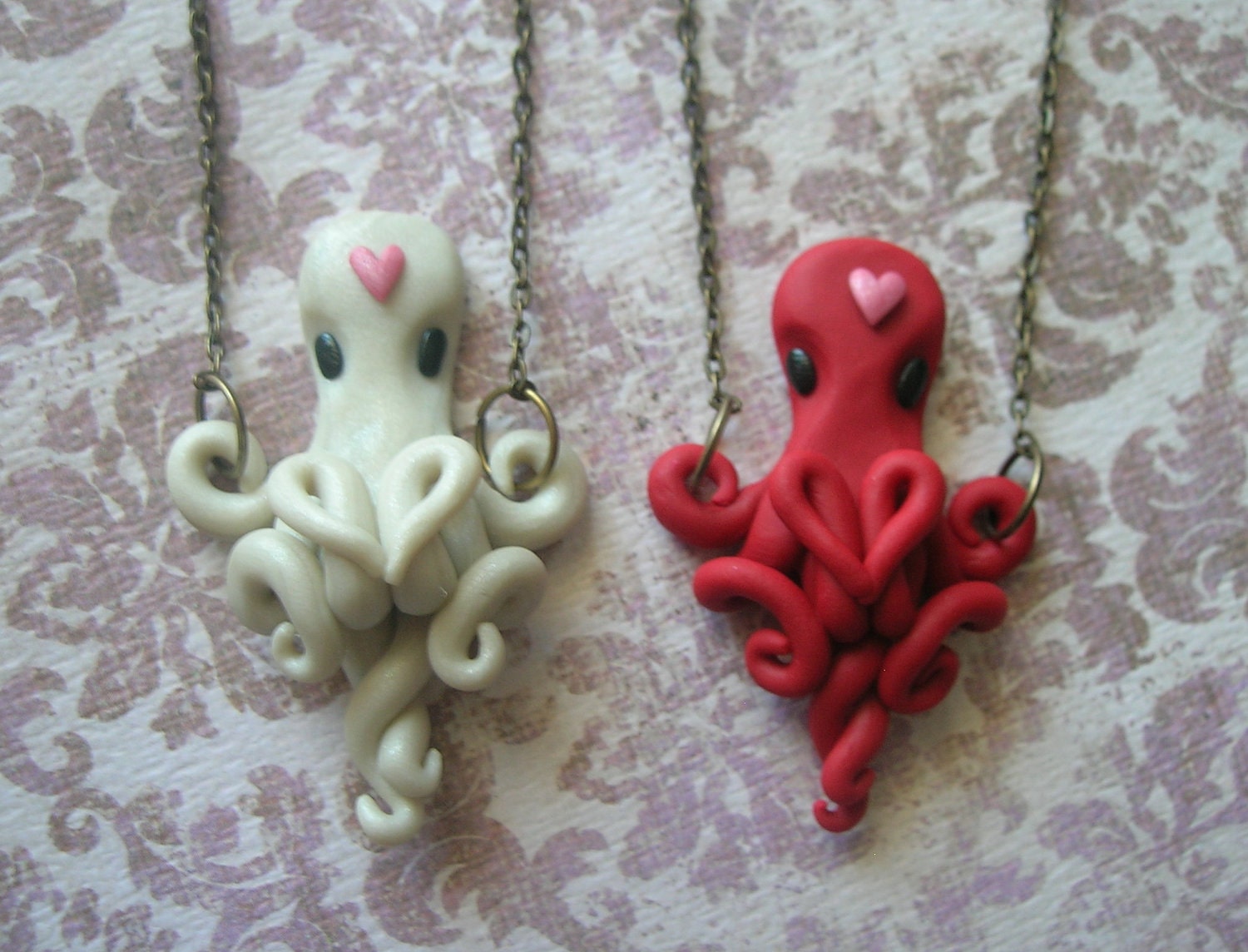 Octoblush pendant white