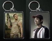 The Walking Dead keychain Glenn and Daryl