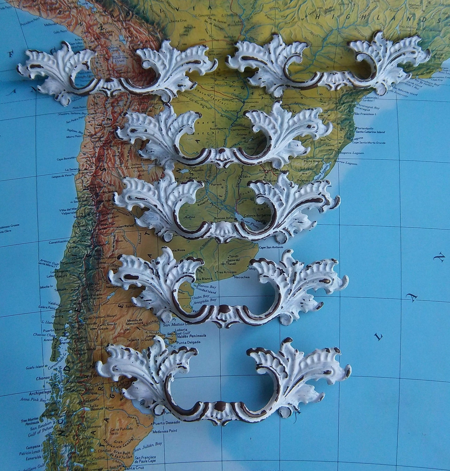 6 mid century vintage ornate white chipped painted metal French Provincial handles