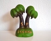 Charming Palm Tree Salt & Pepper Shaker - Florida Souvenir